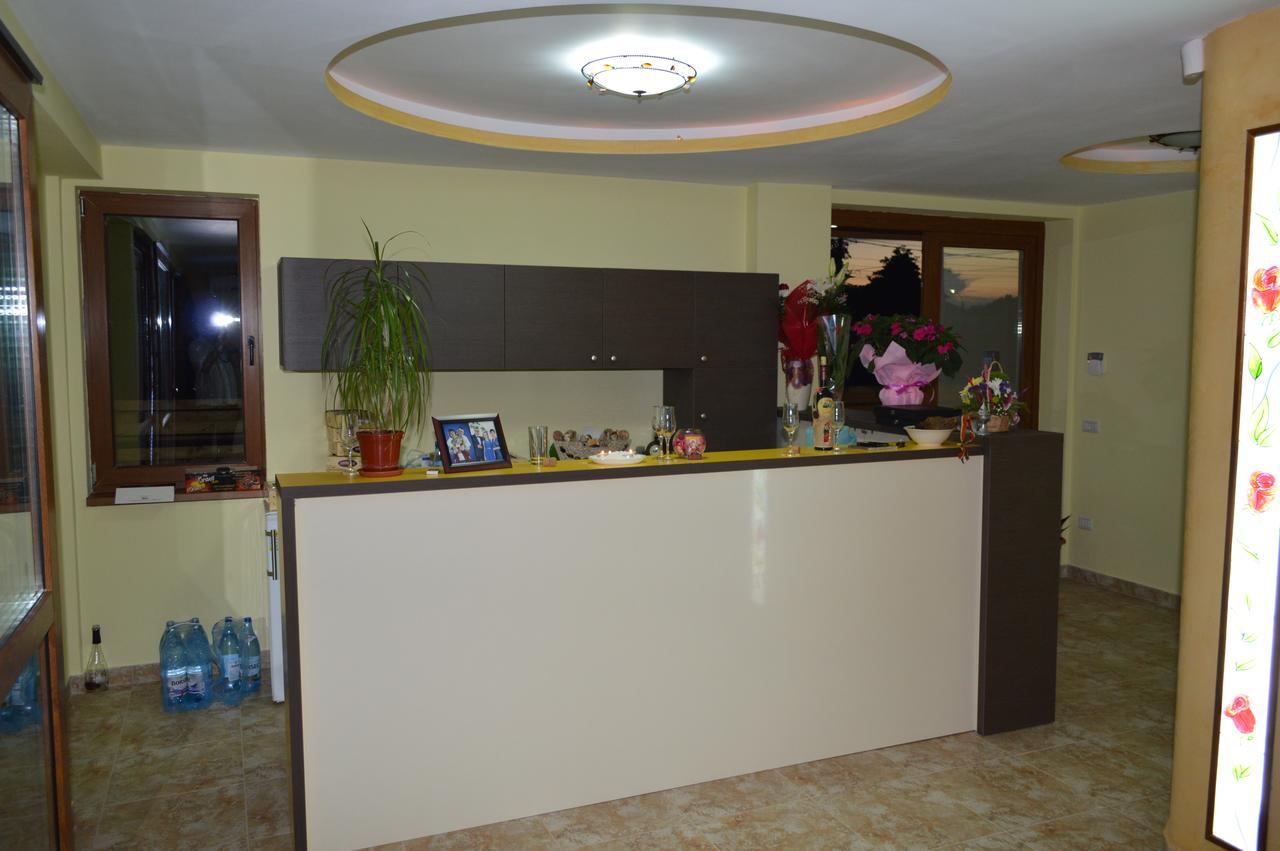 Rosiem House Hotel Текиргьол Екстериор снимка
