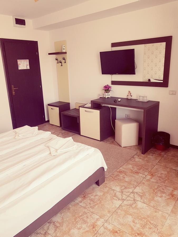 Rosiem House Hotel Текиргьол Екстериор снимка