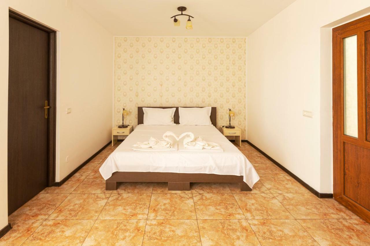Rosiem House Hotel Текиргьол Екстериор снимка