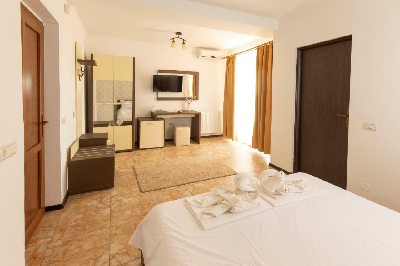 Rosiem House Hotel Текиргьол Екстериор снимка